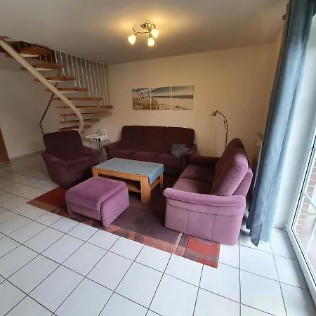 Gemuetliche Doppelhaushaelfte In Strandnaehe In Holiday home